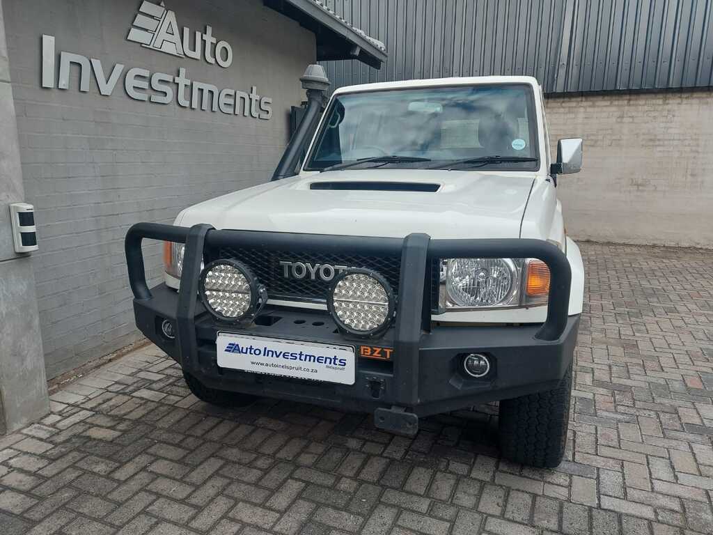 TOYOTA LAND CRUISER 70 LANDCRUISER 76 4.5D V8 S/W