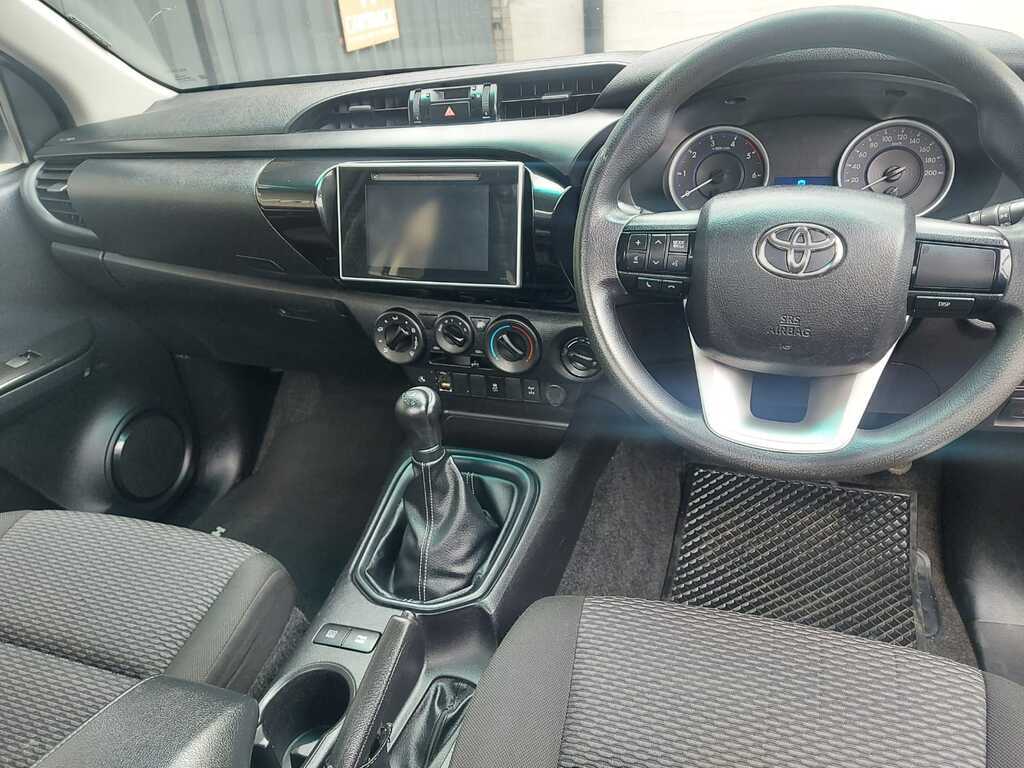 TOYOTA HILUX HILUX 2.4 GD-6 SRX 4X4 P/U S/C - 12