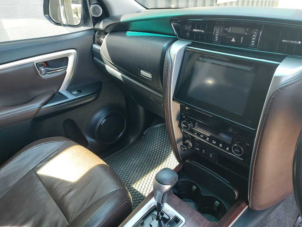 TOYOTA FORTUNER FORTUNER 2.8GD-6 R/B A/T - 13