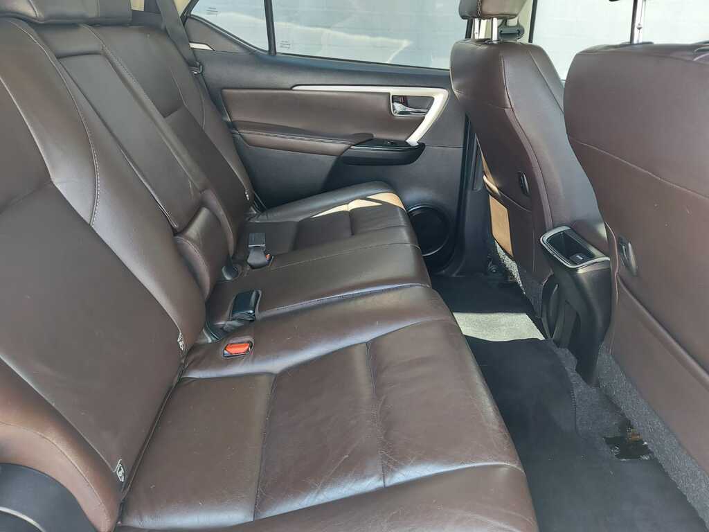 TOYOTA FORTUNER FORTUNER 2.8GD-6 R/B A/T - 17