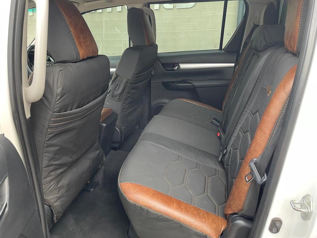 TOYOTA HILUX HILUX 2.8 GD-6 RAIDER 4X4 P/U D/C