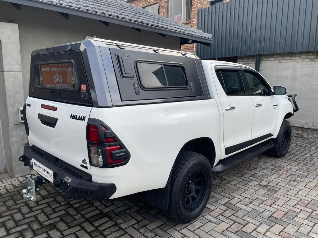 TOYOTA HILUX HILUX 2.8 GD-6 RAIDER 4X4 P/U D/C