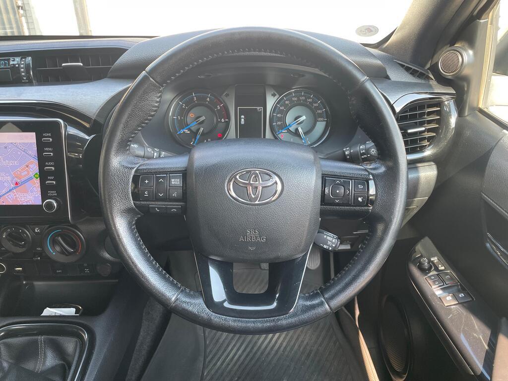 TOYOTA HILUX HILUX 2.8 GD-6 RB LEGEND P/U E/CAB - 11