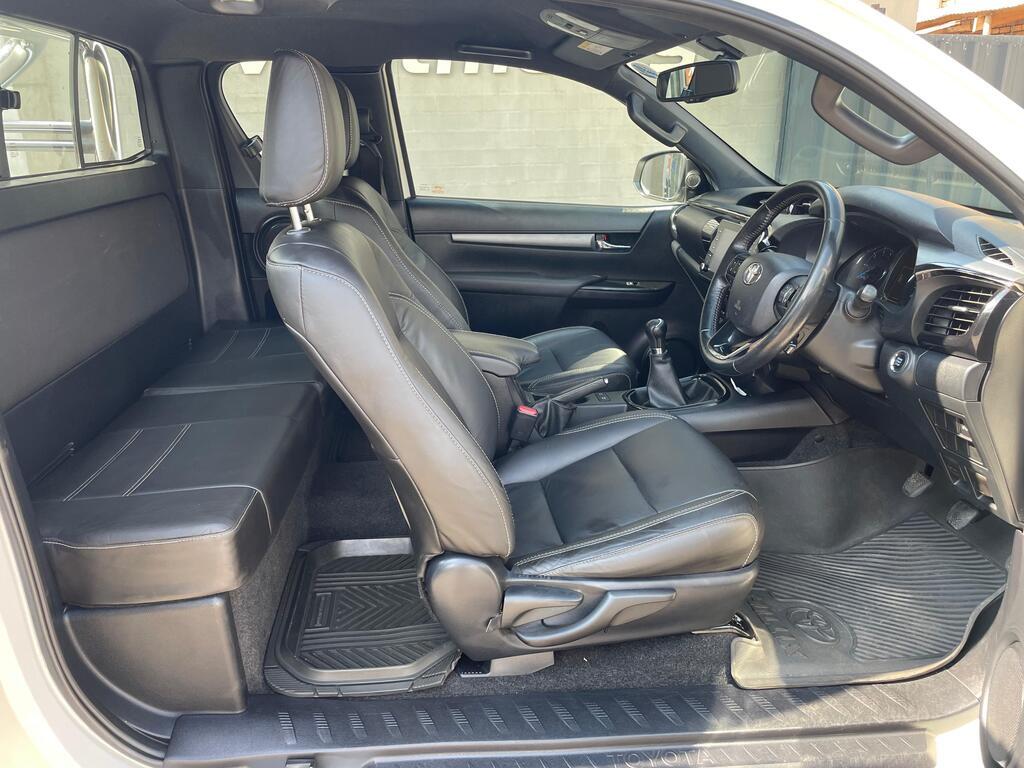 TOYOTA HILUX HILUX 2.8 GD-6 RB LEGEND P/U E/CAB - 13