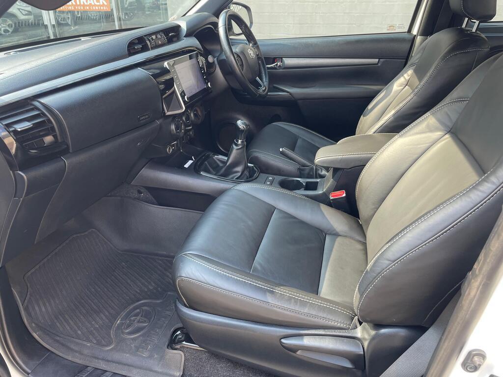 TOYOTA HILUX HILUX 2.8 GD-6 RB LEGEND P/U E/CAB - 14