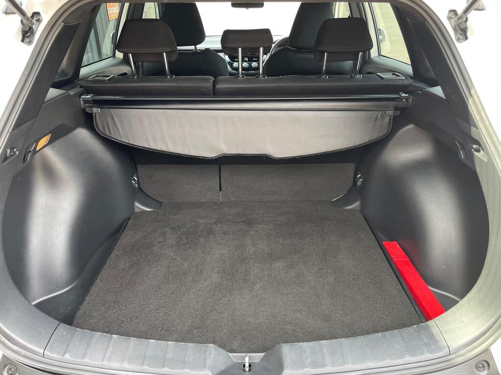 TOYOTA COROLLA CROSS COROLLA CROSS 1.8 XI - 9