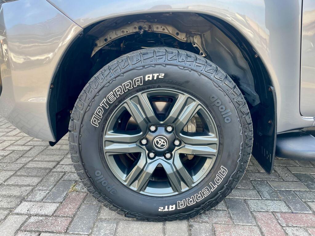 TOYOTA HILUX HILUX 2.4 GD-6 RB RAIDER P/U E/CAB - 10