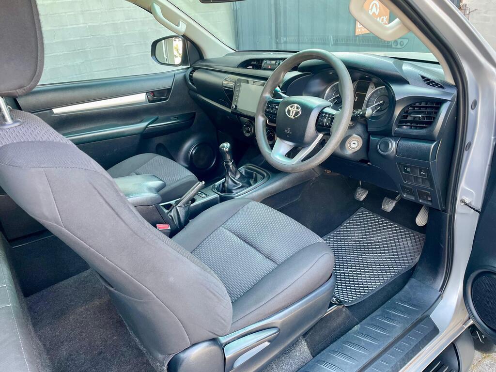 TOYOTA HILUX HILUX 2.4 GD-6 RB RAIDER P/U E/CAB - 16