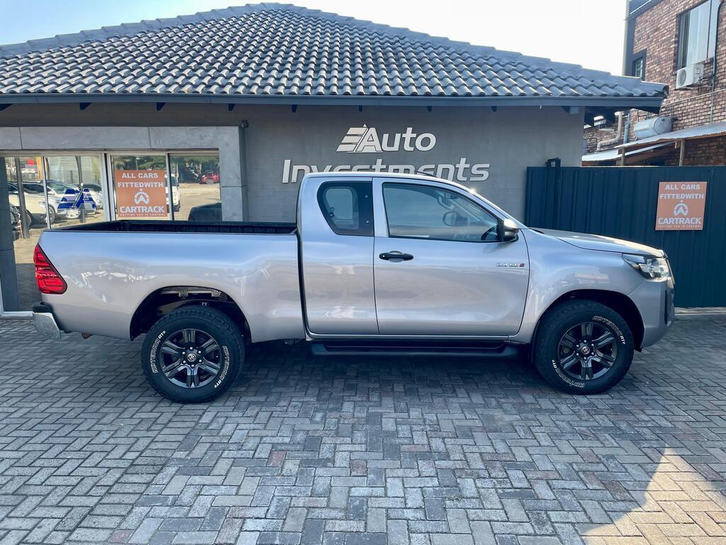 TOYOTA HILUX HILUX 2.4 GD-6 RB RAIDER P/U E/CAB - 4