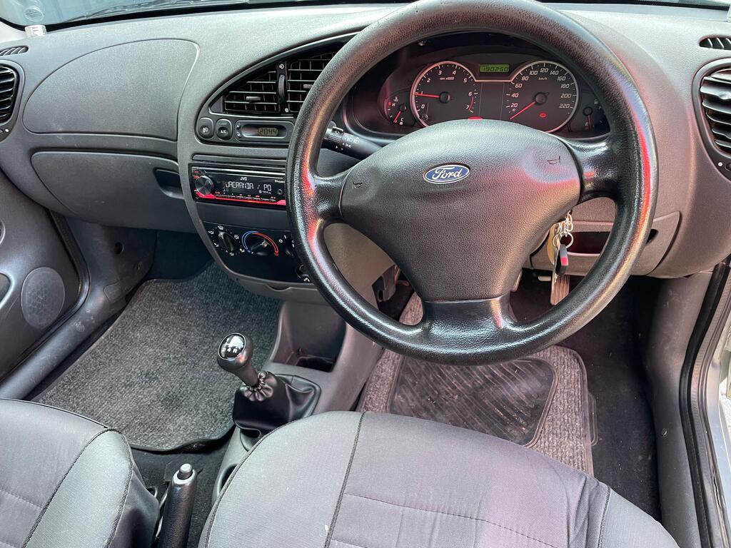 FORD BANTAM BANTAM 1.6i XLT P/U S/C