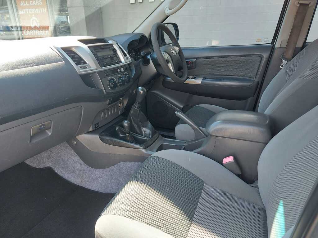 TOYOTA HILUX HILUX 2.5D-4D SRX 4X4 P/U D/C