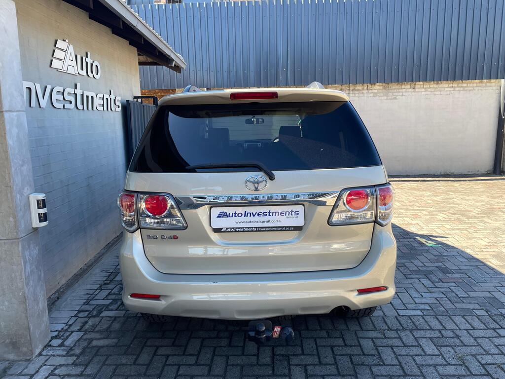 TOYOTA FORTUNER FORTUNER 3.0D-4D R/B A/T - 5