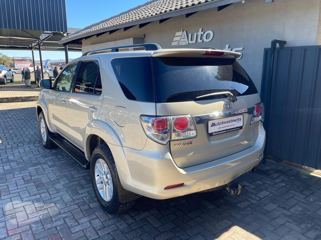 TOYOTA FORTUNER FORTUNER 3.0D-4D R/B A/T - 6