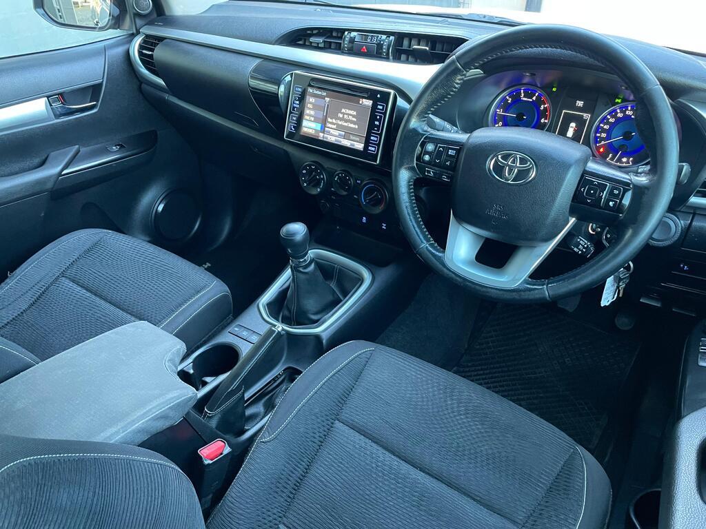 TOYOTA HILUX HILUX 2.8 GD-6 RB RAIDER P/U E/CAB - 12