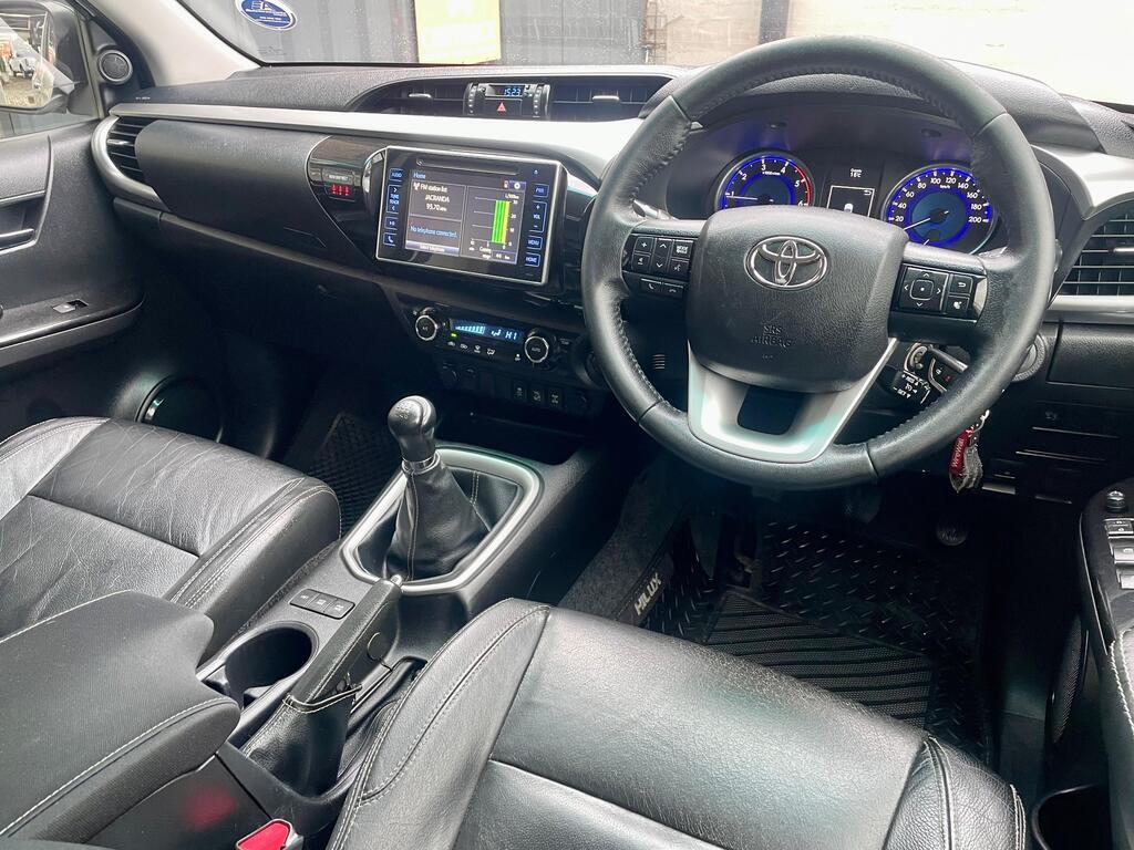 TOYOTA HILUX HILUX 2.8 GD-6 RAIDER 4X4 P/U D/C - 18