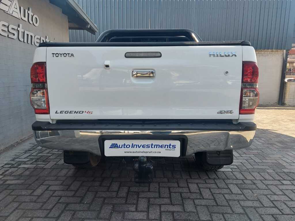 TOYOTA HILUX HILUX 3.0 D-4D LEGEND 45 4X4 A/T P/U D/C
