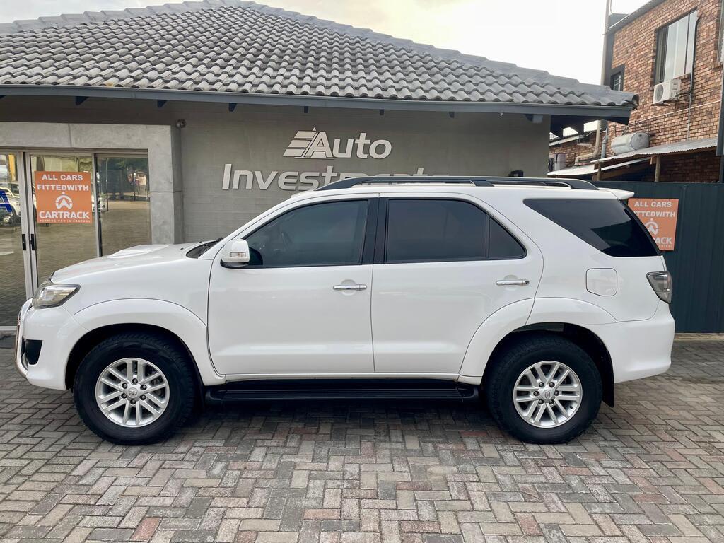 TOYOTA FORTUNER FORTUNER 3.0D-4D 4X4 - 8
