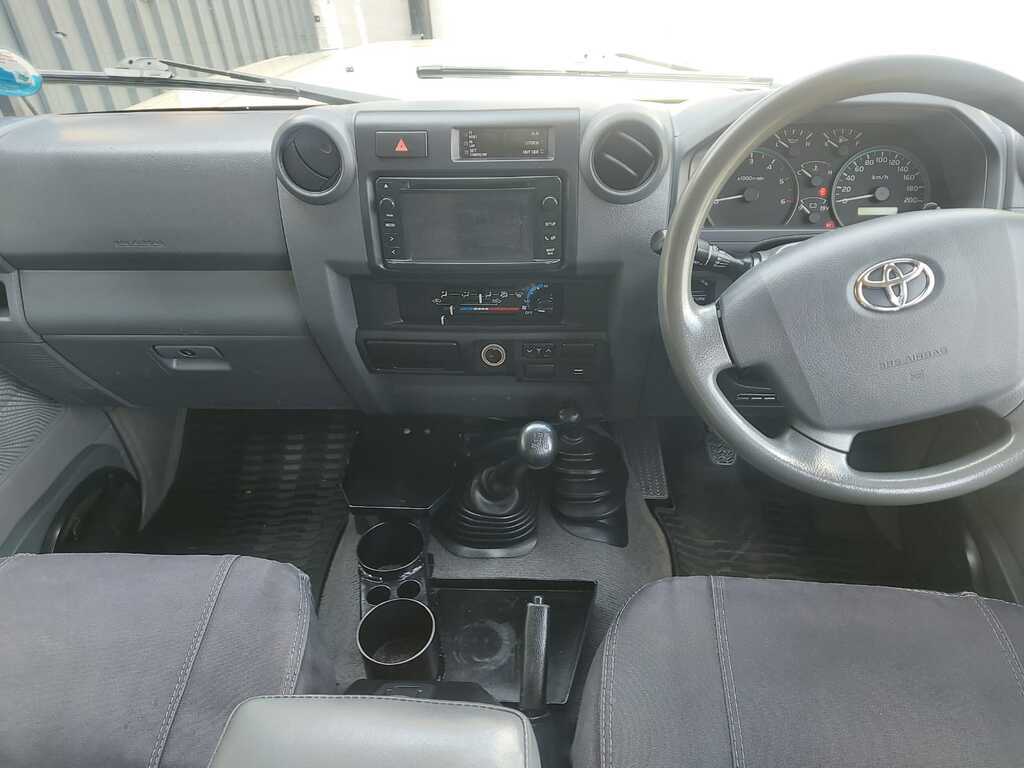 TOYOTA LAND CRUISER 79 LAND CRUISER 79 4.5D P/U D/C - 14