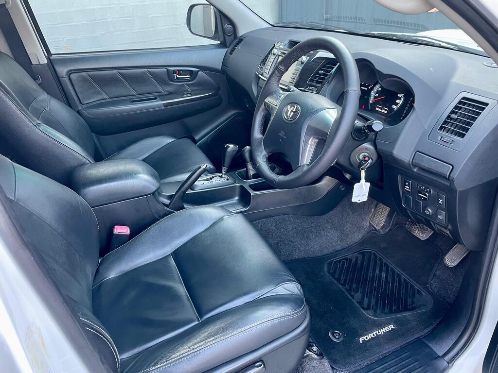 TOYOTA FORTUNER FORTUNER 3.0D-4D 4X4 A/T - 14