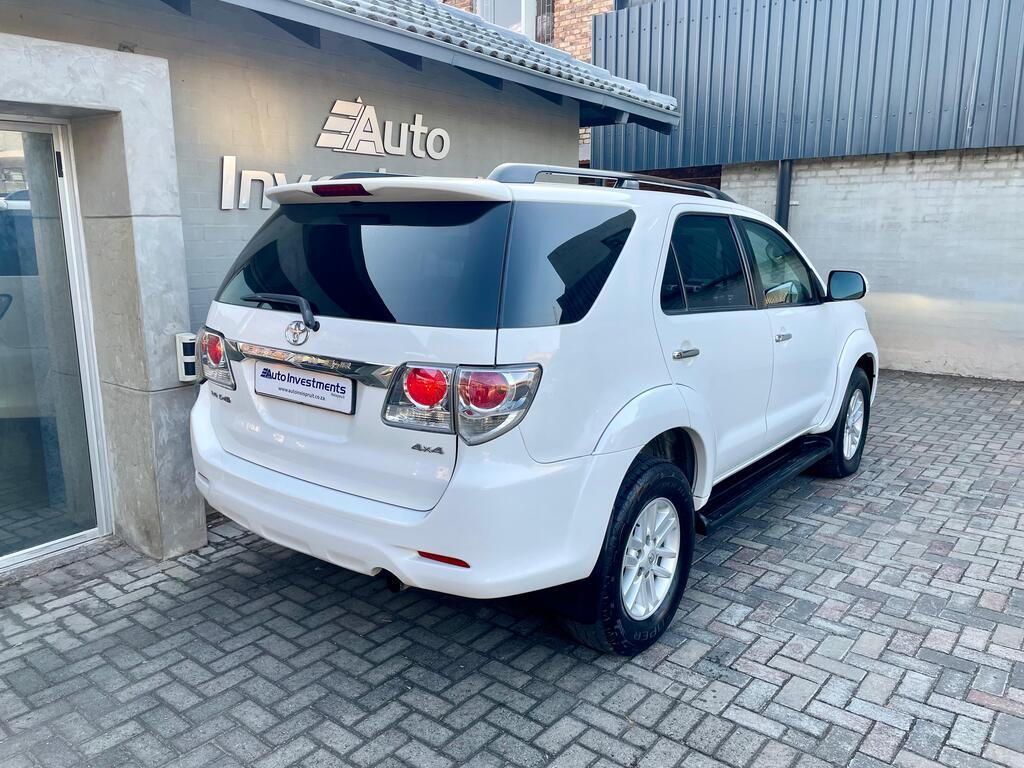 TOYOTA FORTUNER FORTUNER 3.0D-4D 4X4 A/T - 5