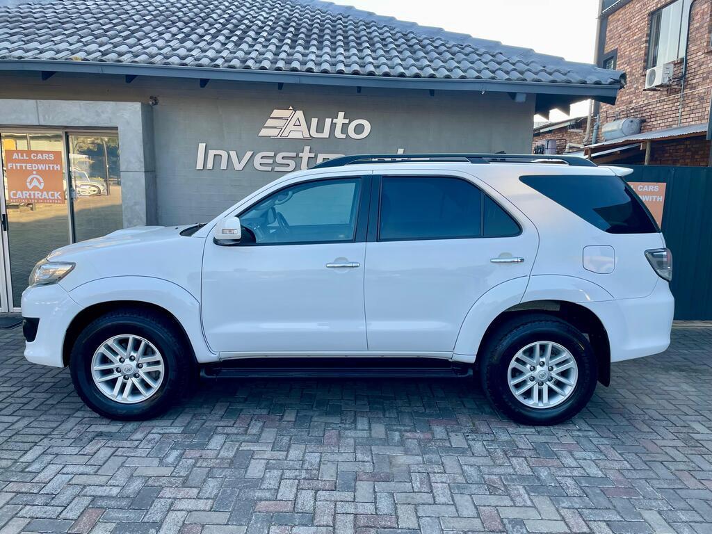 TOYOTA FORTUNER FORTUNER 3.0D-4D 4X4 A/T - 7