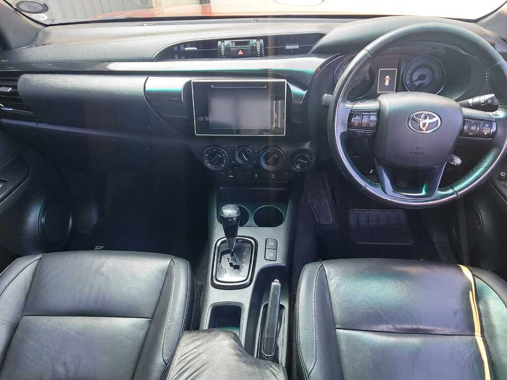 TOYOTA HILUX HILUX 2.8 GD-6 RB RAIDER 4X4 A/T P/U E/CAB - 9