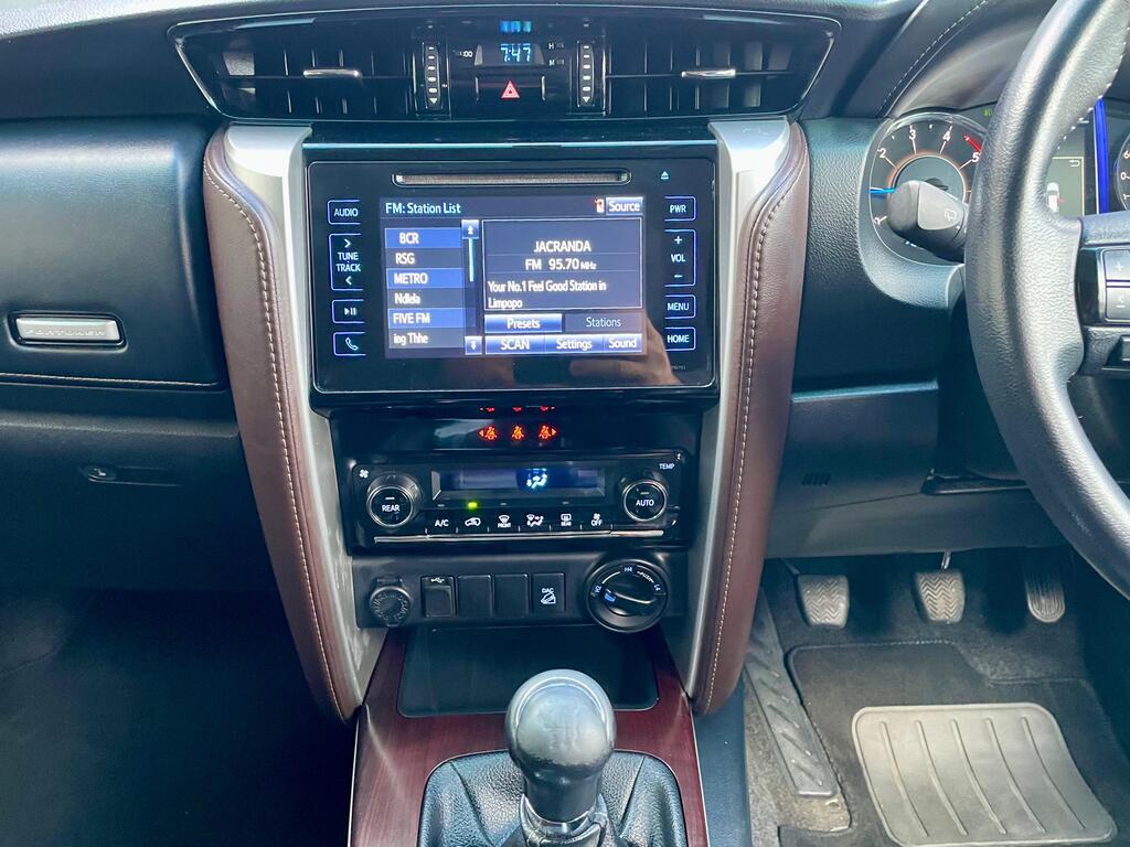 TOYOTA FORTUNER FORTUNER 2.8GD-6 4X4 - 14