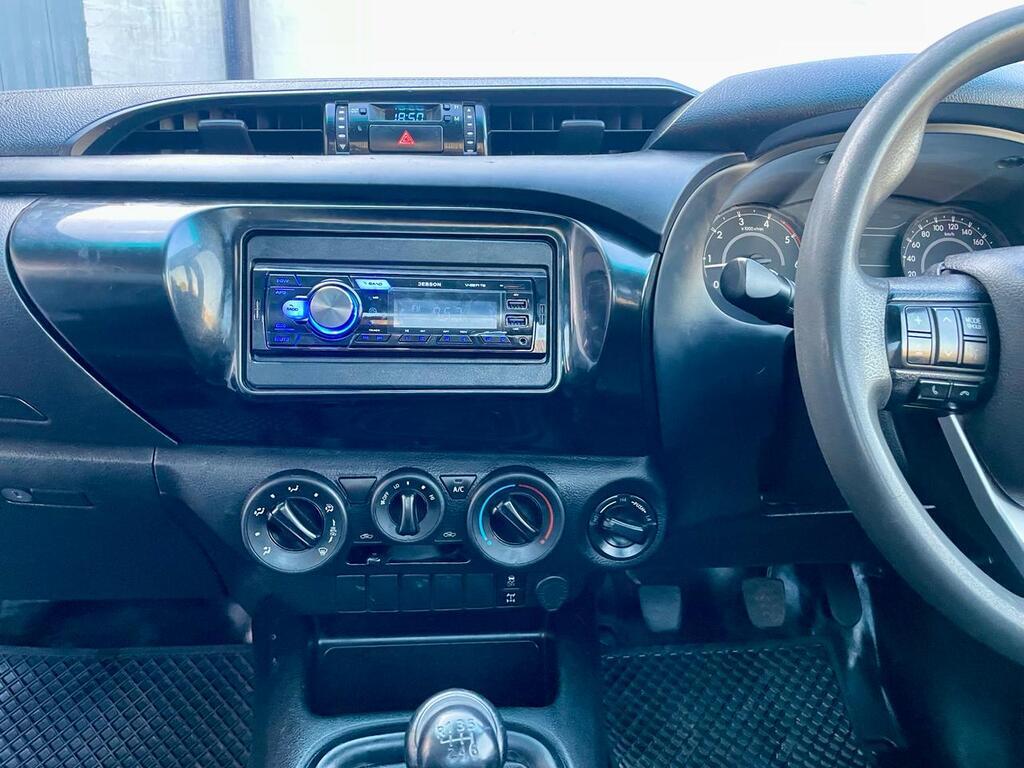 TOYOTA HILUX HILUX 2.4 GD-6 SR 4X4 P/U S/C - 12