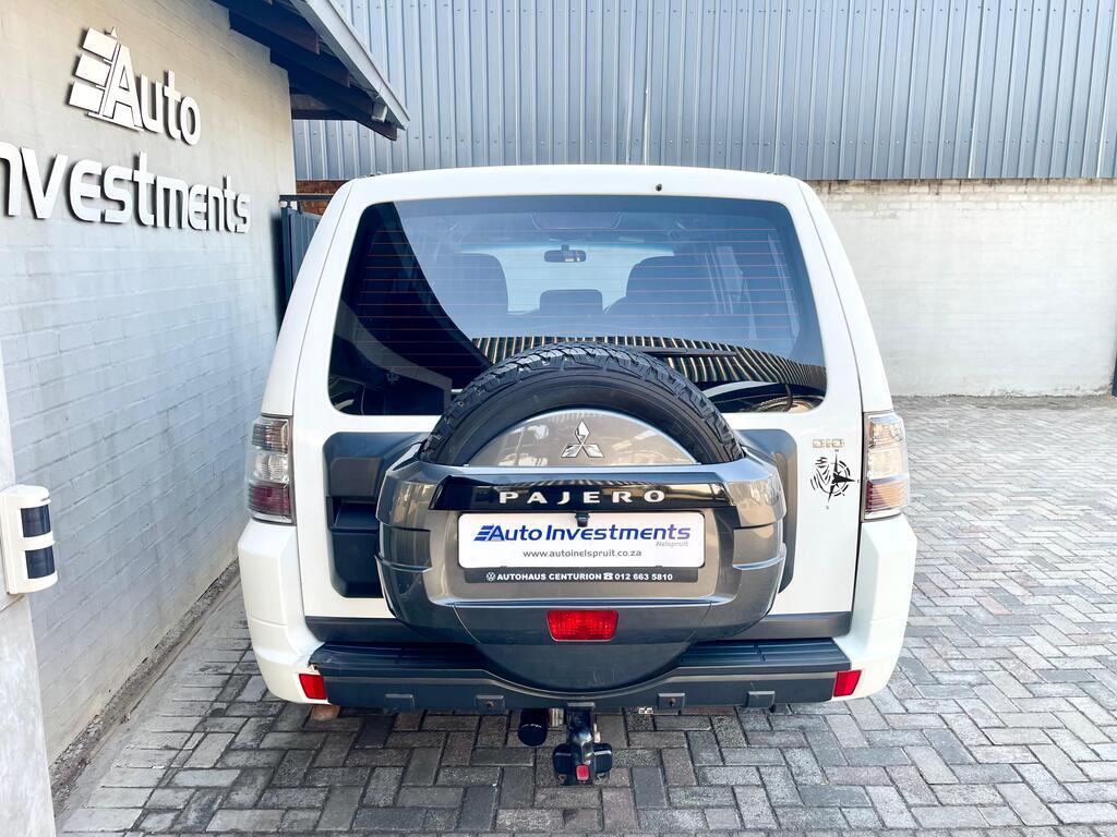 MITSUBISHI PAJERO PAJERO 3.2 Di - Dc GLX  A/T - 6