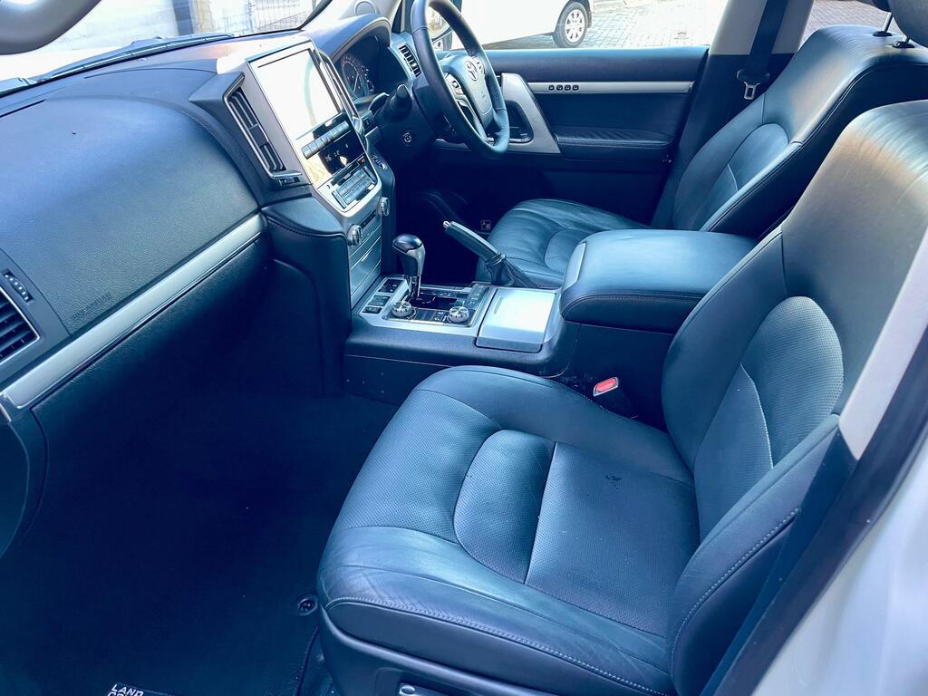TOYOTA LAND CRUISER 200 LANDCRUISER 200 V8 4.5D VX A/T - 14