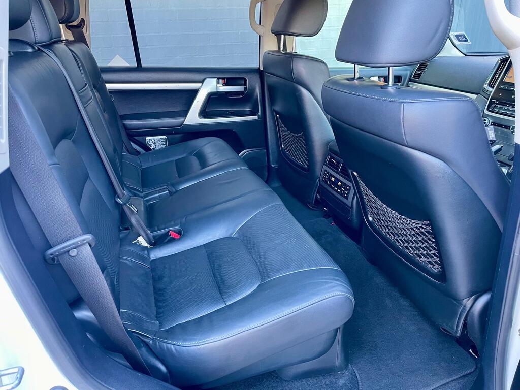TOYOTA LAND CRUISER 200 LANDCRUISER 200 V8 4.5D VX A/T - 17