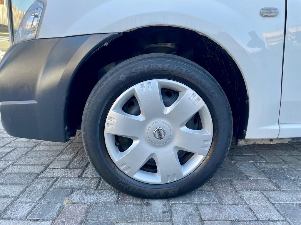 NISSAN NP200 NP200 1.6 A/C P/U S/C - 9