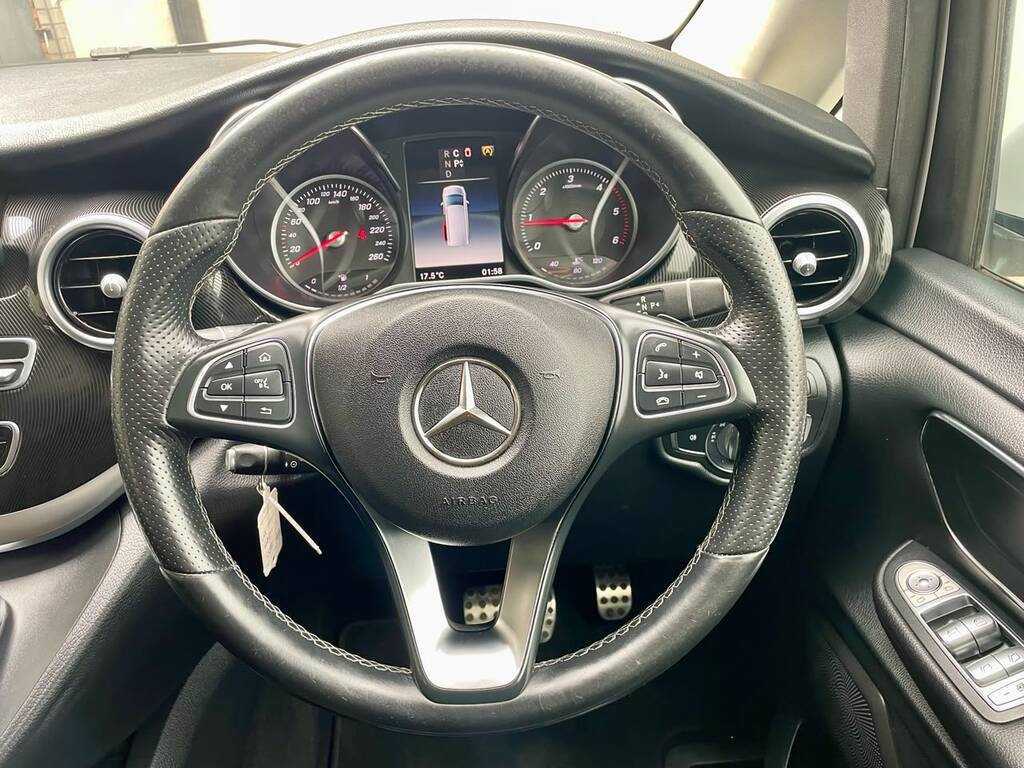 MERCEDES-BENZ VIANO V200 CDi A/T - 13