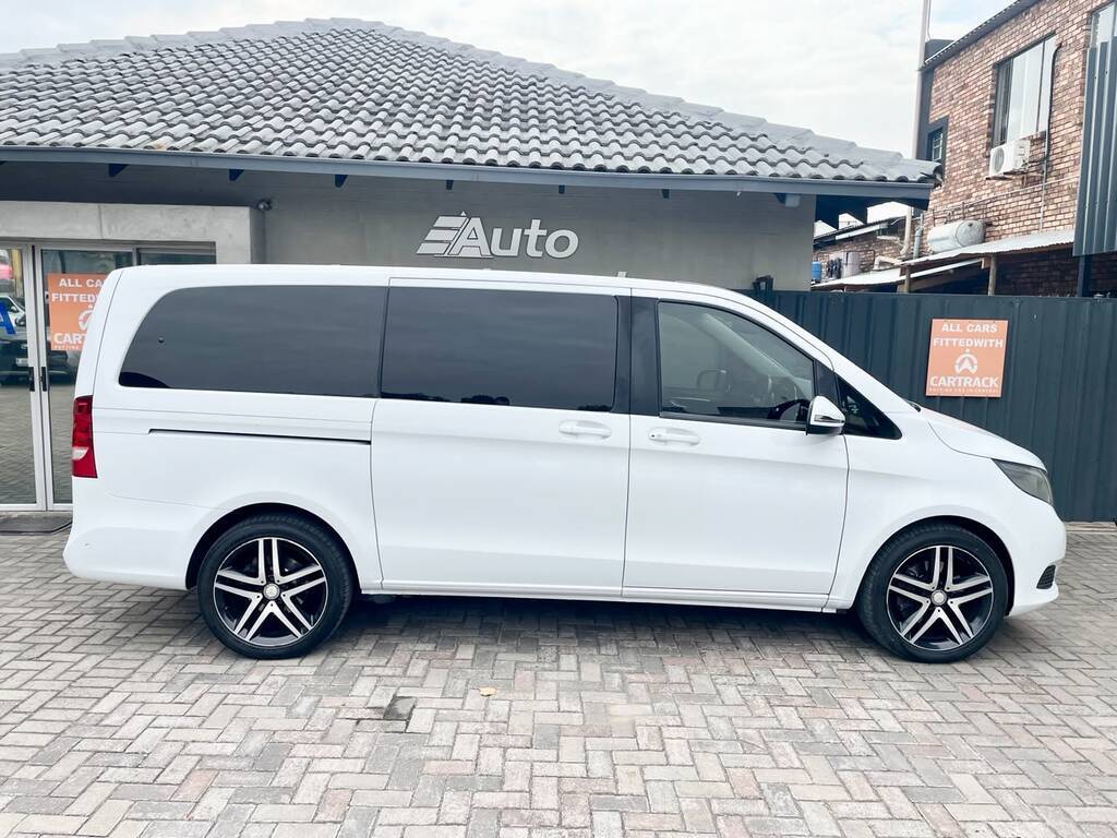 MERCEDES-BENZ VIANO V200 CDi A/T - 4