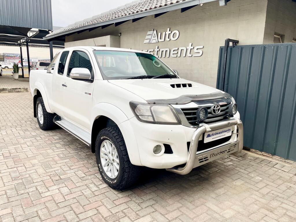 TOYOTA HILUX HILUX 3.0D-4D RAIDER XTRA CAB P/U S/C - 3
