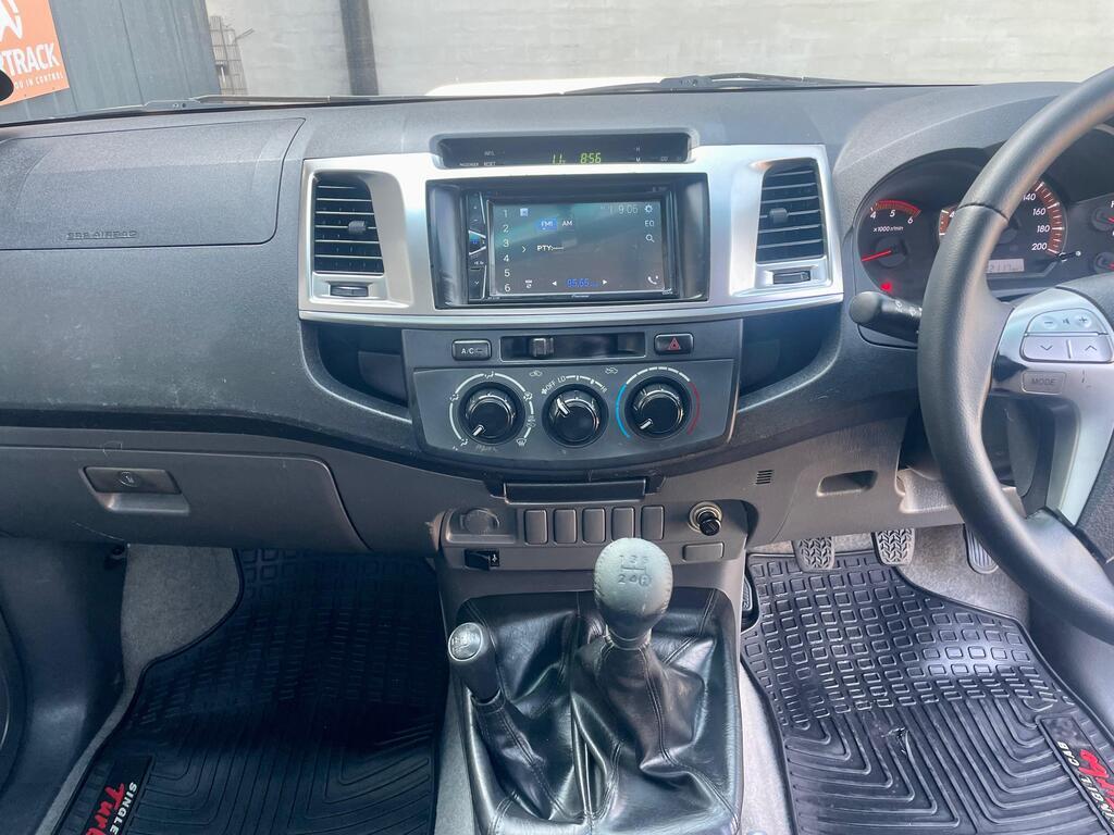 TOYOTA HILUX HILUX 3.0 D-4D RAIDER 4X4 P/U S/C - 13