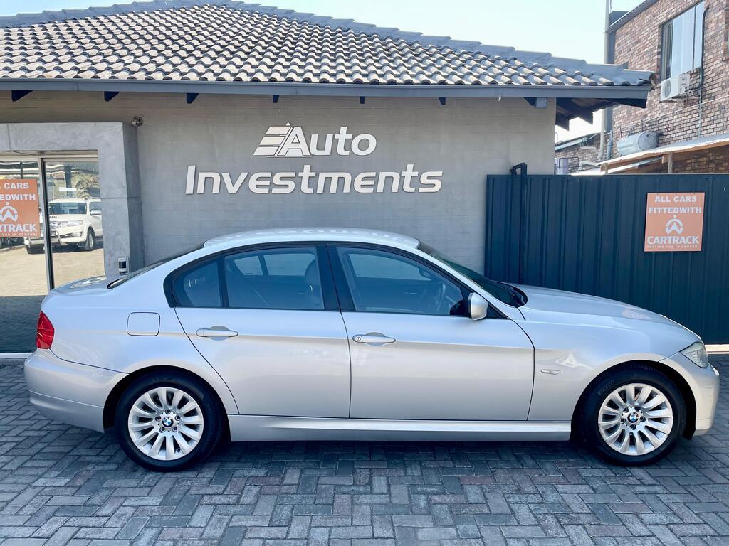 BMW 3 SERIES 320i A/T (E90) - 4