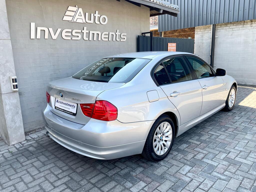 BMW 3 SERIES 320i A/T (E90) - 5