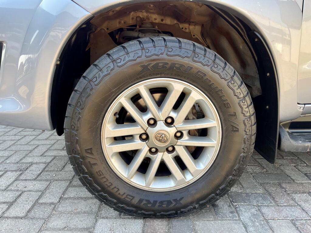TOYOTA FORTUNER FORTUNER 3.0D-4D R/B A/T - 8