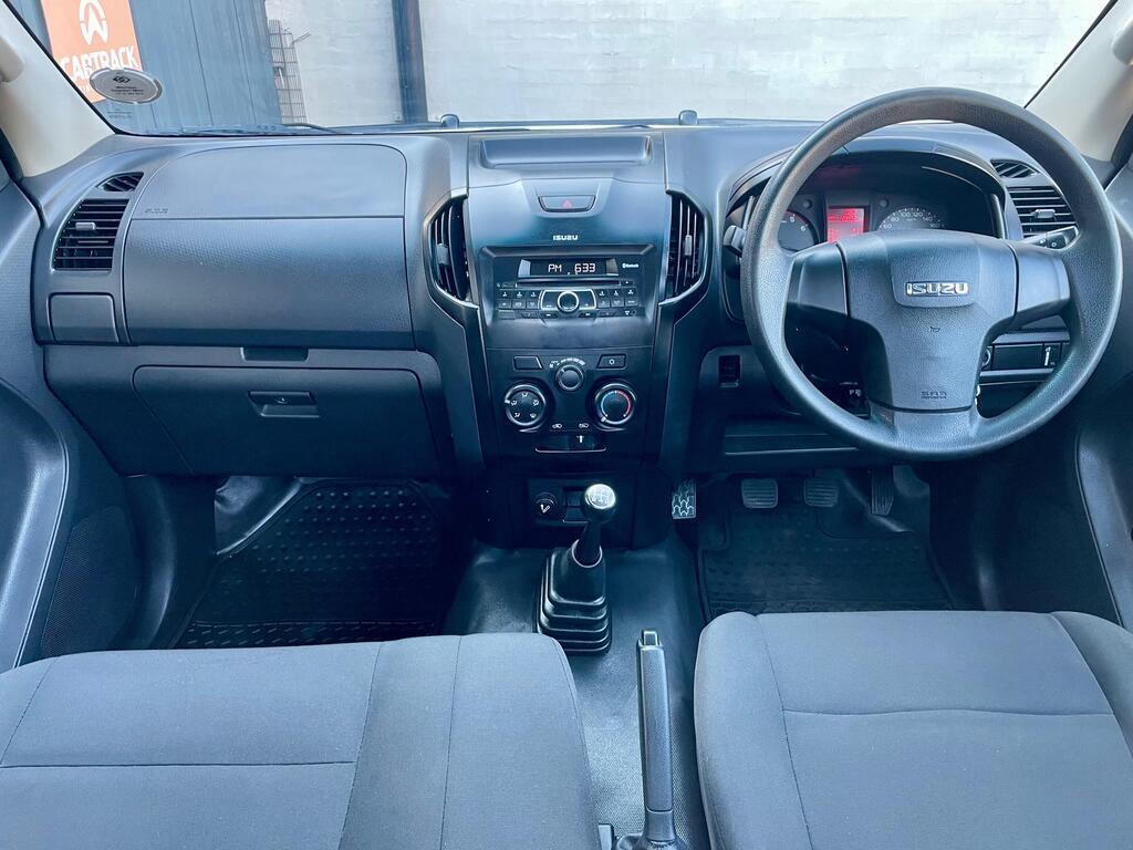 ISUZU D-MAX D-MAX 250C FLEETSIDE S/C P/U - 12