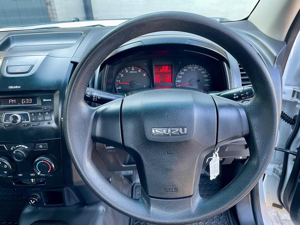ISUZU D-MAX D-MAX 250C FLEETSIDE S/C P/U - 14
