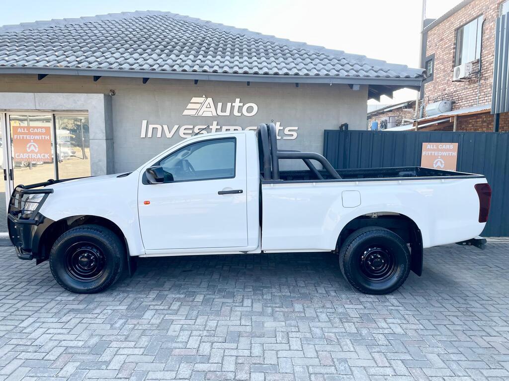 ISUZU D-MAX D-MAX 250C FLEETSIDE S/C P/U - 8