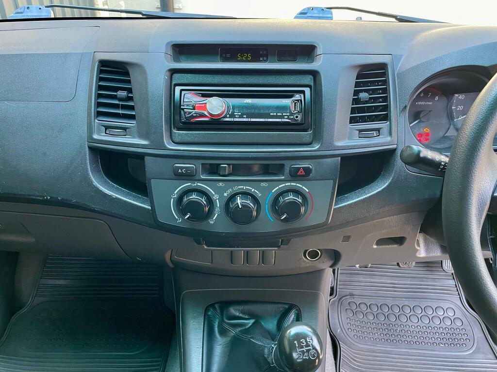 TOYOTA HILUX HILUX 2.0 VVTi P/U S/C - 12