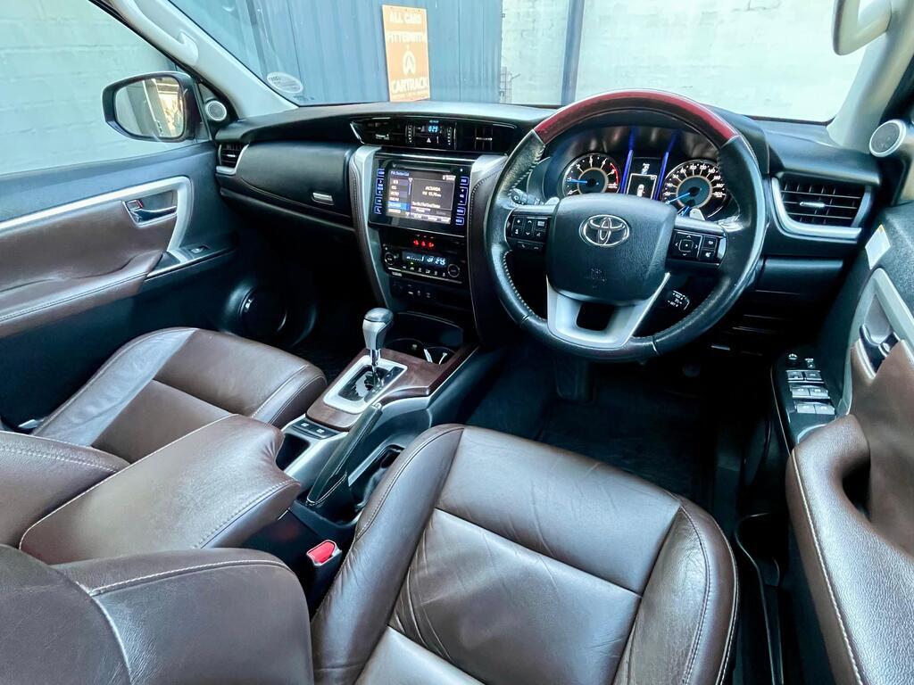 TOYOTA FORTUNER FORTUNER 2.8GD-6 R/B A/T - 20