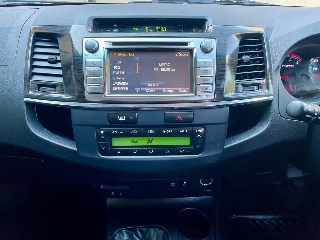 TOYOTA FORTUNER FORTUNER 3.0D-4D 4X4 A/T - 13