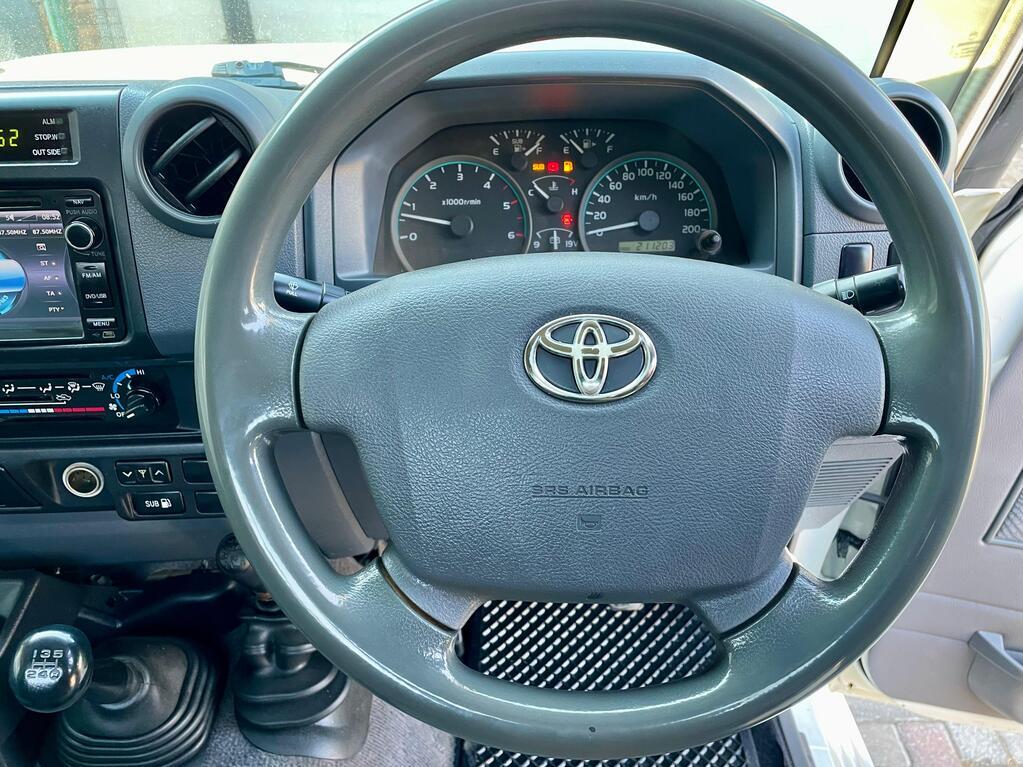 TOYOTA LAND CRUISER 79 LAND CRUISER 79 4.5D P/U S/C - 13