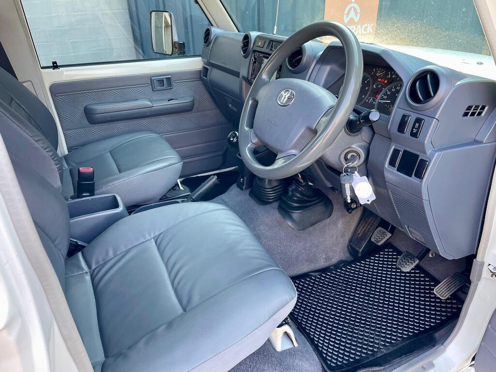 TOYOTA LAND CRUISER 79 LAND CRUISER 79 4.5D P/U S/C - 15