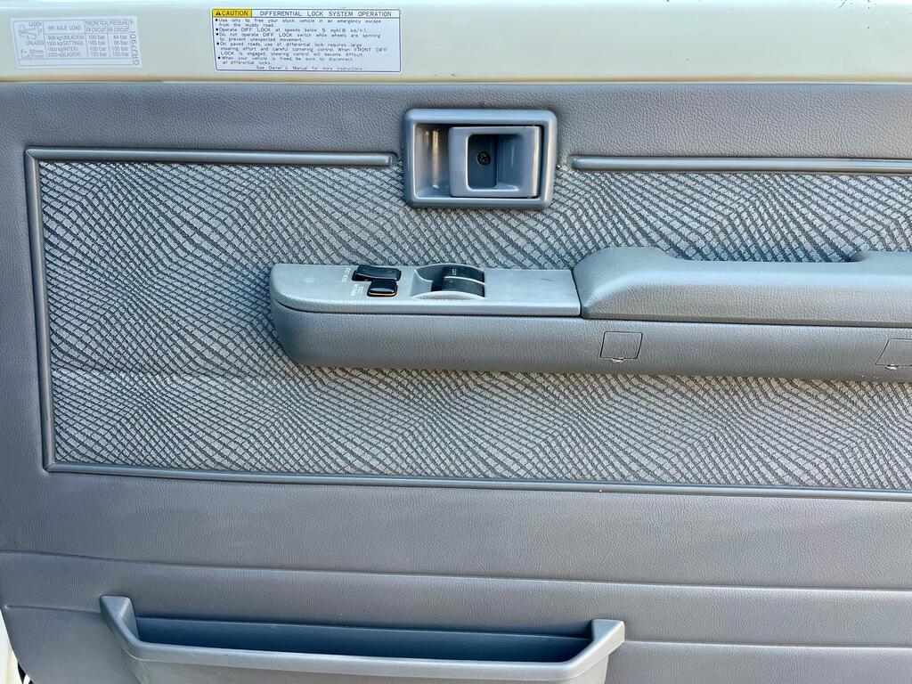 TOYOTA LAND CRUISER 79 LAND CRUISER 79 4.5D P/U S/C - 17
