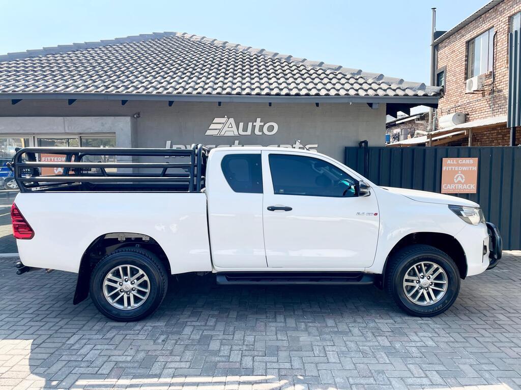 TOYOTA HILUX HILUX 2.4 GD-6 RB SRX P/U E/CAB - 4