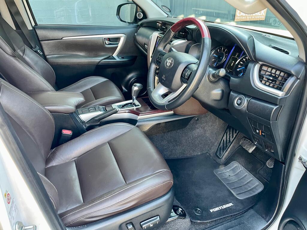 TOYOTA FORTUNER FORTUNER 2.8GD-6 R/B A/T - 17